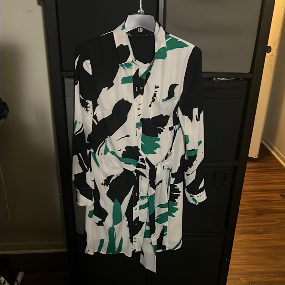 Abstract Black and Green Button-Up Dress
